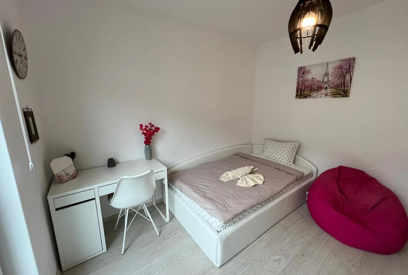 Paris Luxury Top Centre 2Bdr Apt W Work Desk And Wifi Near Nevsky Cathedral Sofie Bulharsko